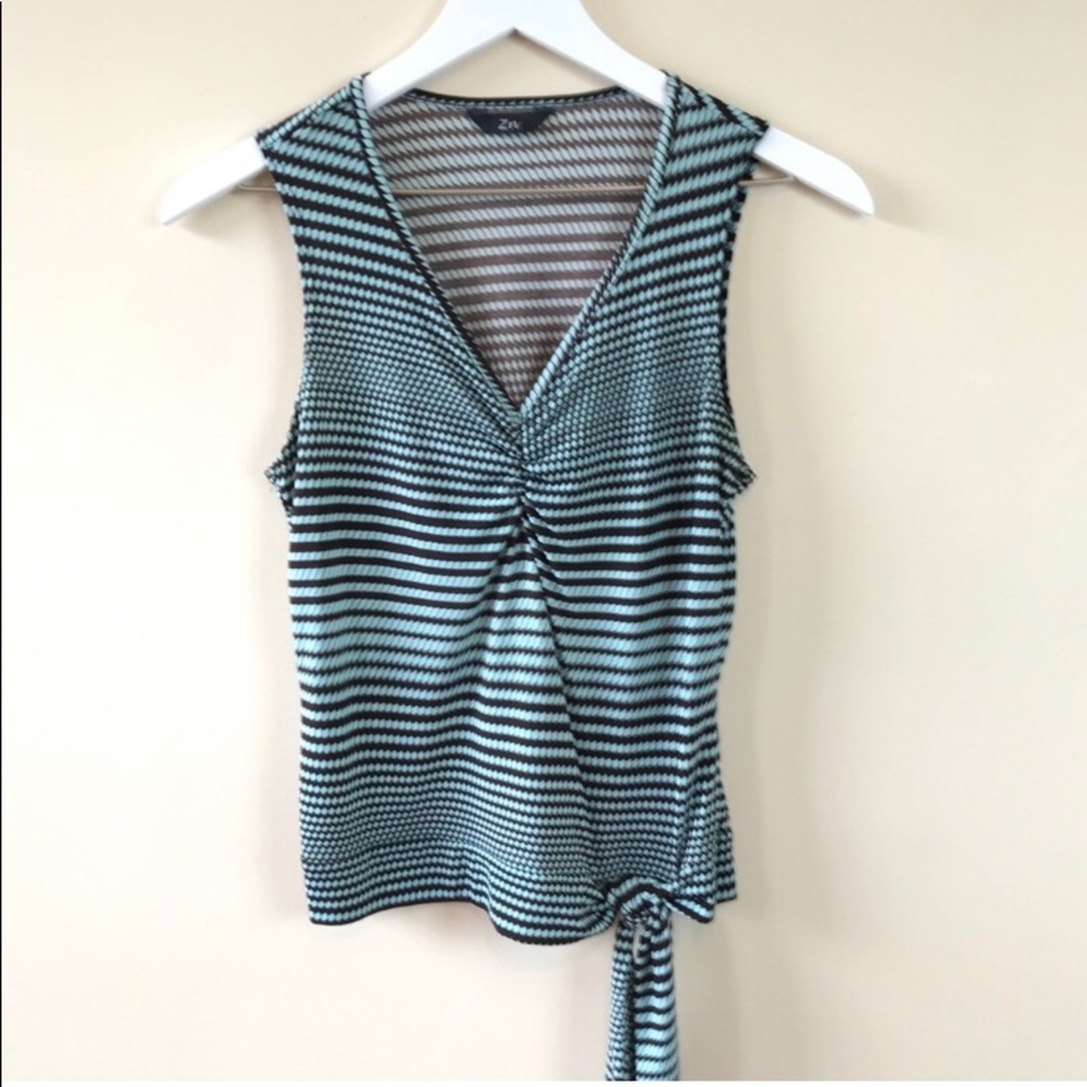 Geo Pattern Sleeveless Zinc Top w/ Tie